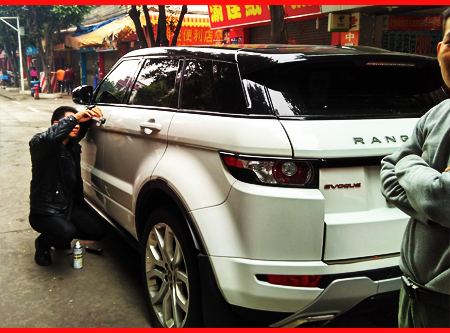 佛山开锁-佛山专业开锁电话-路虎汽车门锁开锁